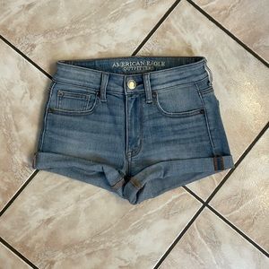 American Eagle High Rise Shortie Size: 2
